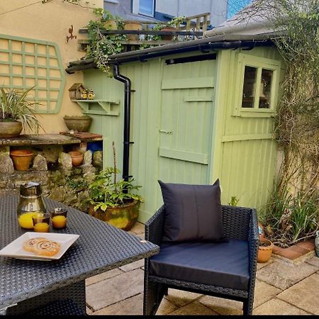Honey Cottage Tenby Exterior photo