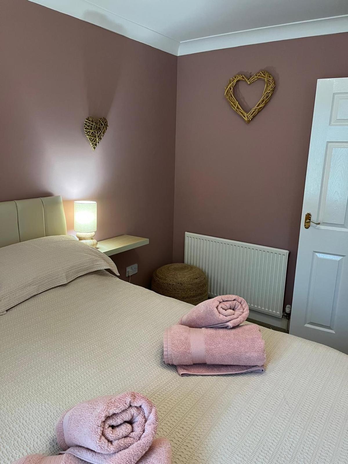 Honey Cottage Tenby Exterior photo
